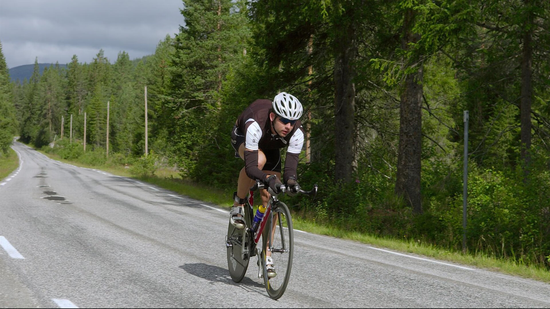 2026年世界速滑全能锦标赛 荷兰队继续统治长距离项目